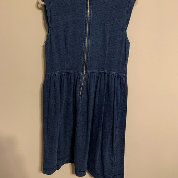 LOFT DRESS - Picture 2 of 3